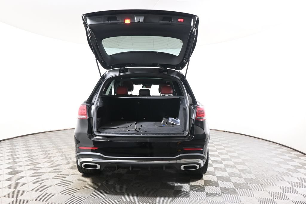Certified Used 2022 Black Mercedes-Benz GLC 300 image 36