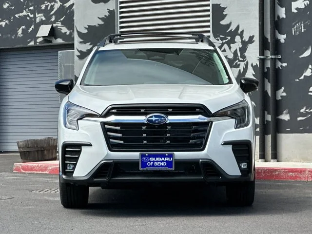 New 2026 CRYSTAL WHITE PEARL Subaru Limited 7-Passenger image 39