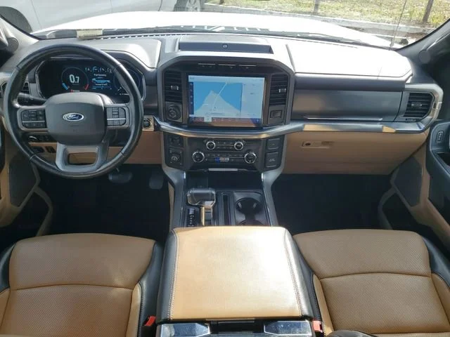 Used 2021 White Ford Lariat image 27