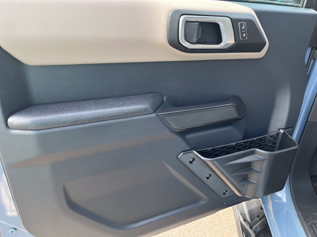Used 2024 Gray Ford Wildtrak image 11