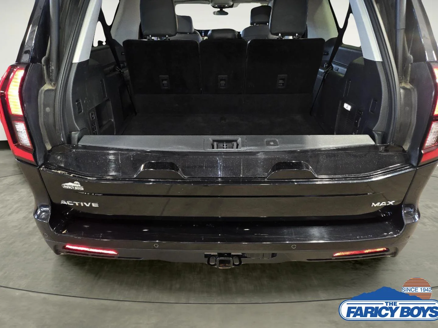 Used 2025 Agate Black Ford Active image 50