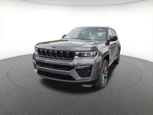 New 2026 Baltic Gray Metallic Clear-Coat Exterior Paint Jeep Limited image 15
