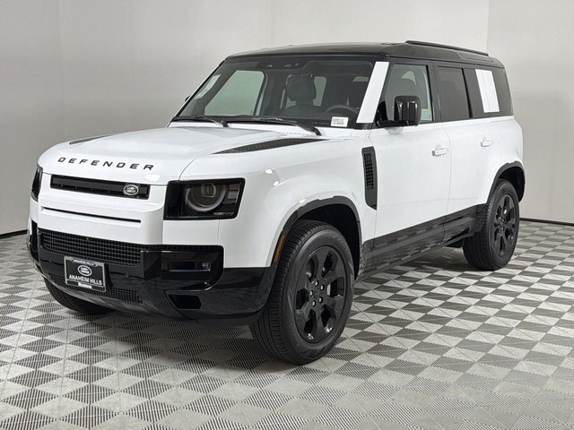 2026 Land Rover Defender 110 X-Dynamic SE