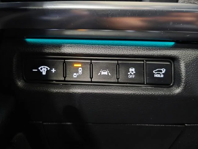 Used 2021 Purple Kia SX image 19