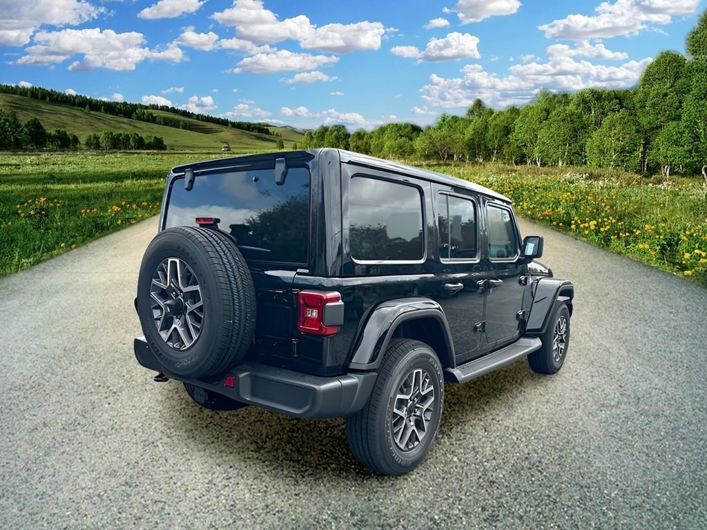 New 2026 Black Clear-Coat Exterior Paint Jeep Sahara image 4
