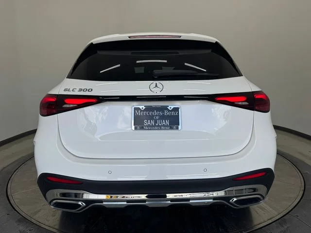 New 2027 White Mercedes-Benz GLC 300 image 12