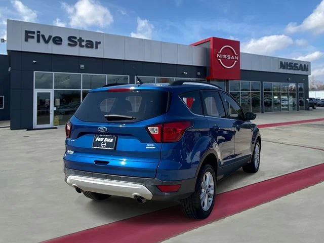 Used 2019 Blue Ford SEL image 6