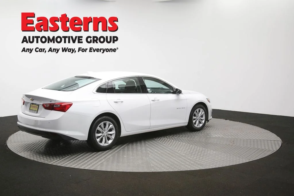Used 2025 White Chevrolet LT image 42
