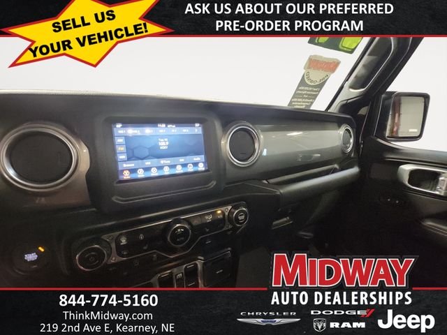 Used 2021 Black Jeep Unlimited Sahara image 10