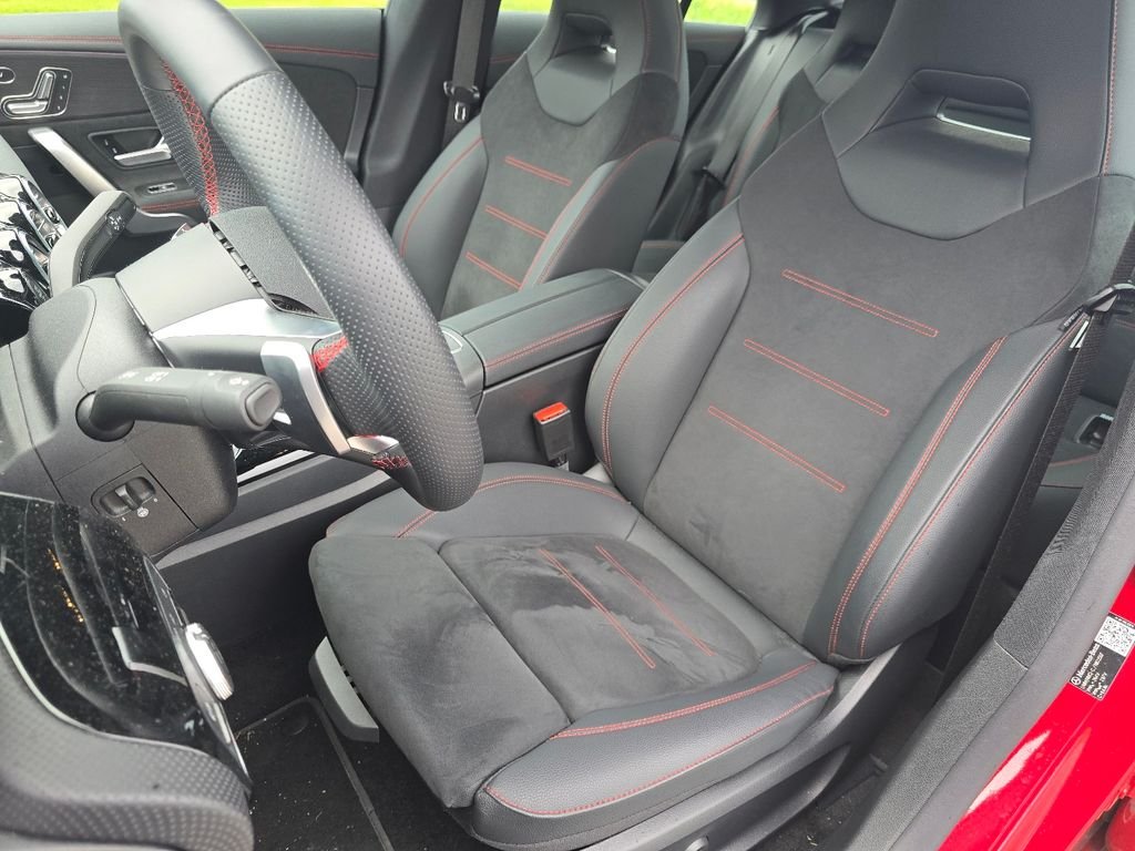 Certified Used 2026 MANUFAKTUR Patagonia Red Metallic Mercedes-Benz CLA 250 image 22