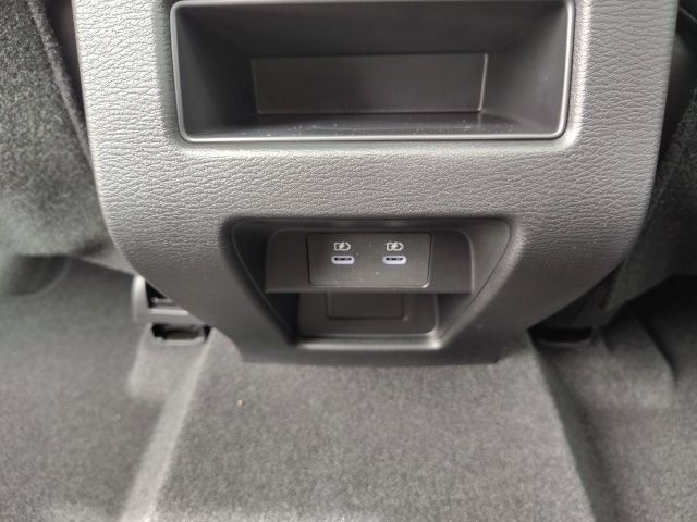 New 2025 White Mitsubishi Trail Edition image 29