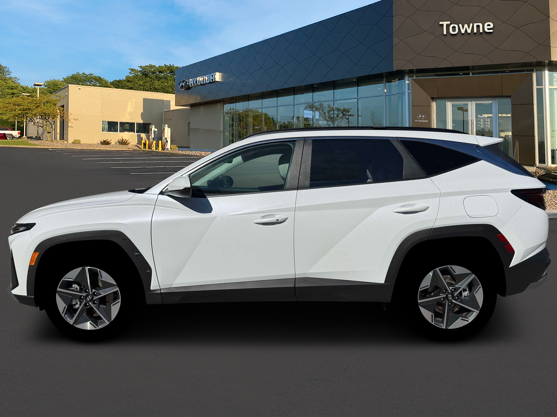 New 2026 White Hyundai SEL AWD image 3