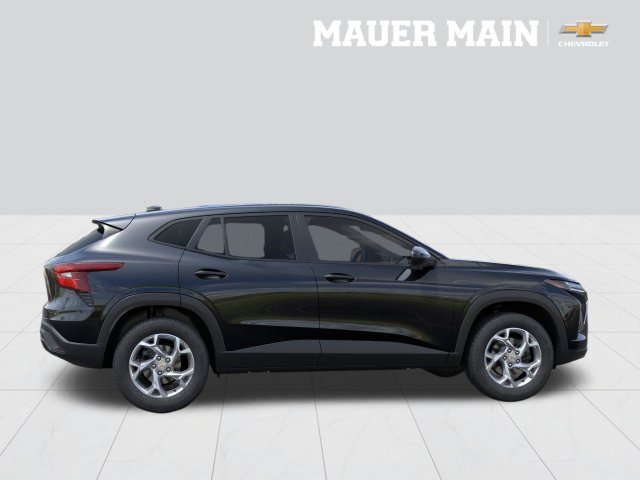 2026 Chevrolet Trax LS - Photo 6