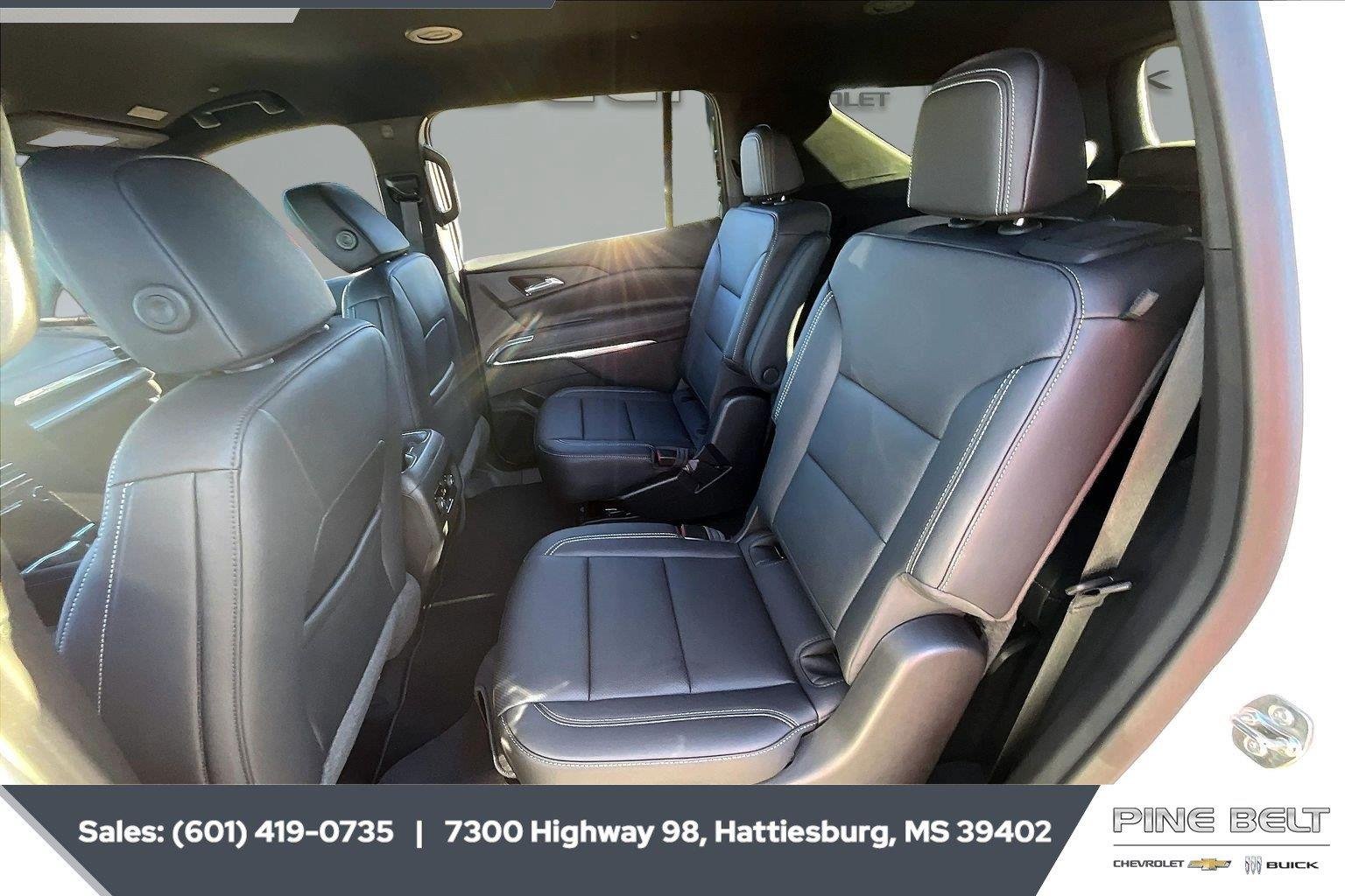 2027 Chevrolet Traverse LT - Photo 19