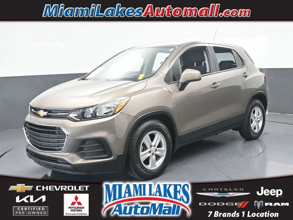 2021 Chevrolet Trax LS's photo