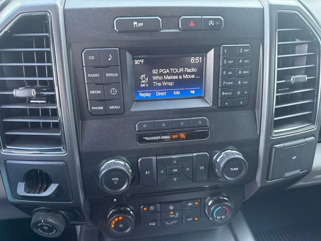 Used 2017 Silver Ford XLT image 17