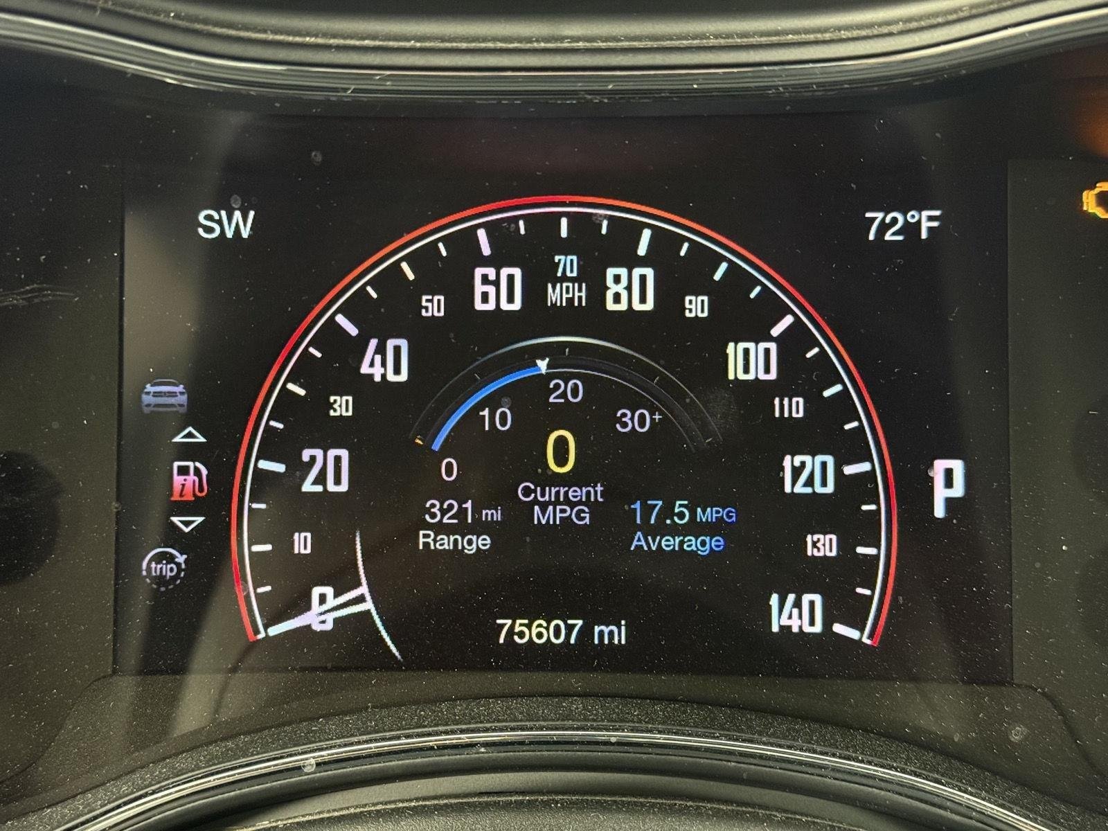 Used 2016 Billet Silver Metallic Clearcoat Dodge SXT image 2