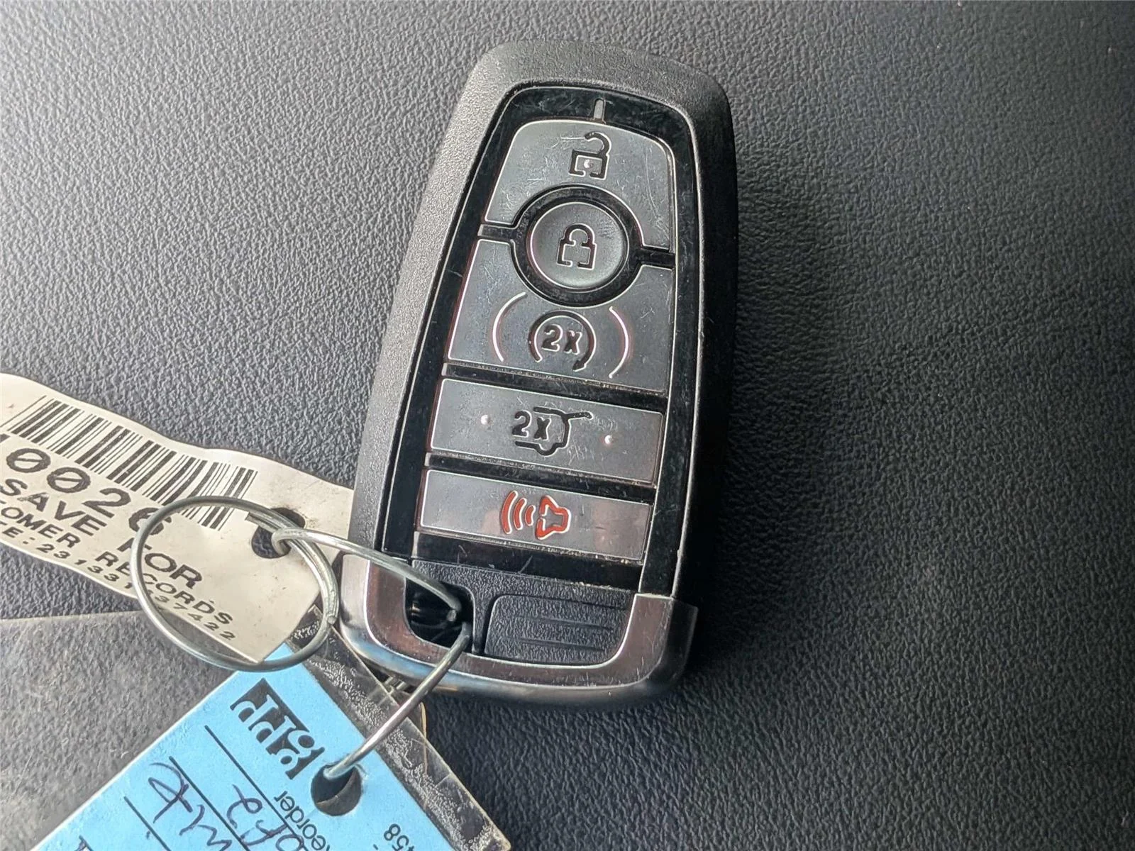Used 2023  Ford XLT image 32