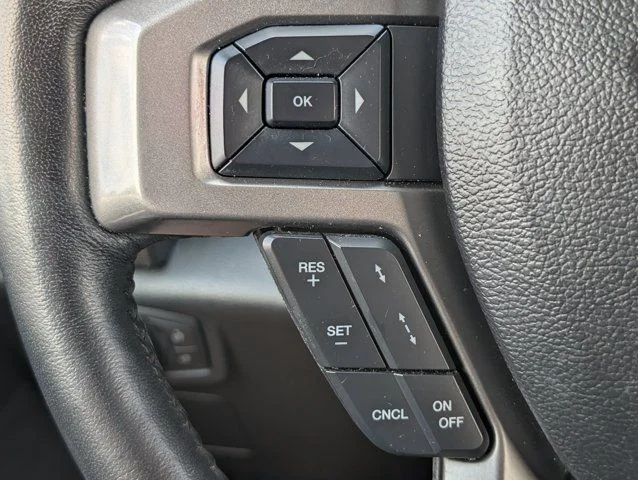 Used 2021 Magnetic Metallic Ford XLT image 25