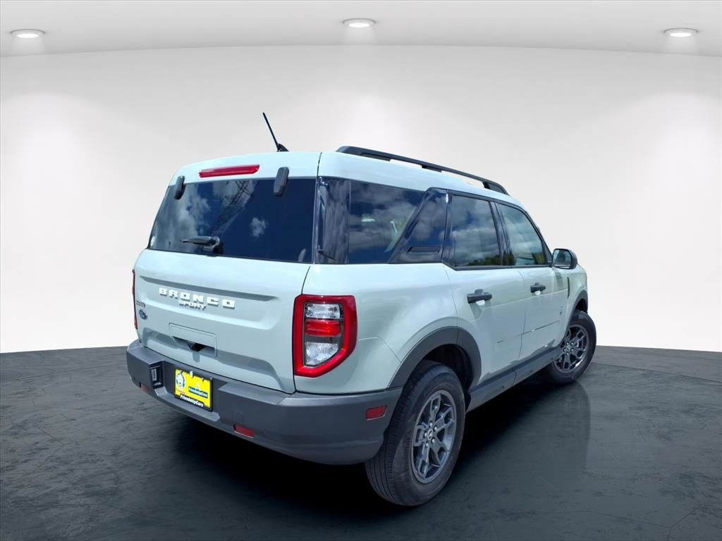 Used 2023 Green Ford Big Bend image 9