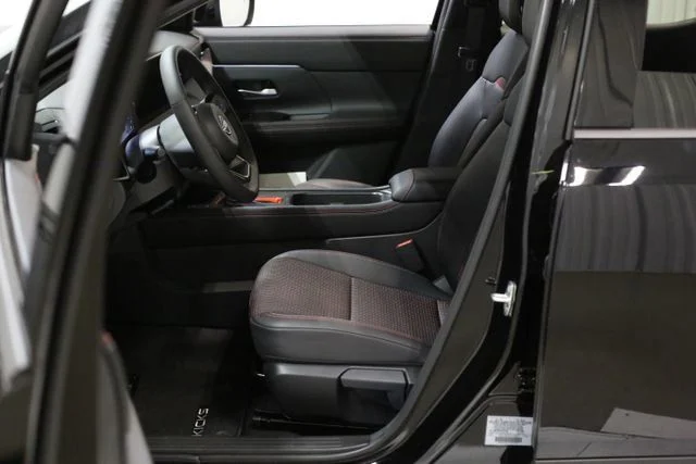 New 2026 Black Nissan SR image 8