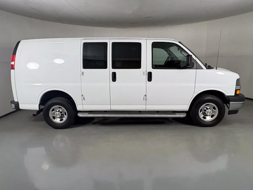 Certified Used 2023 SUMMIT WHITE Chevrolet RWD 2500 Regular Wheelbase WT image 11