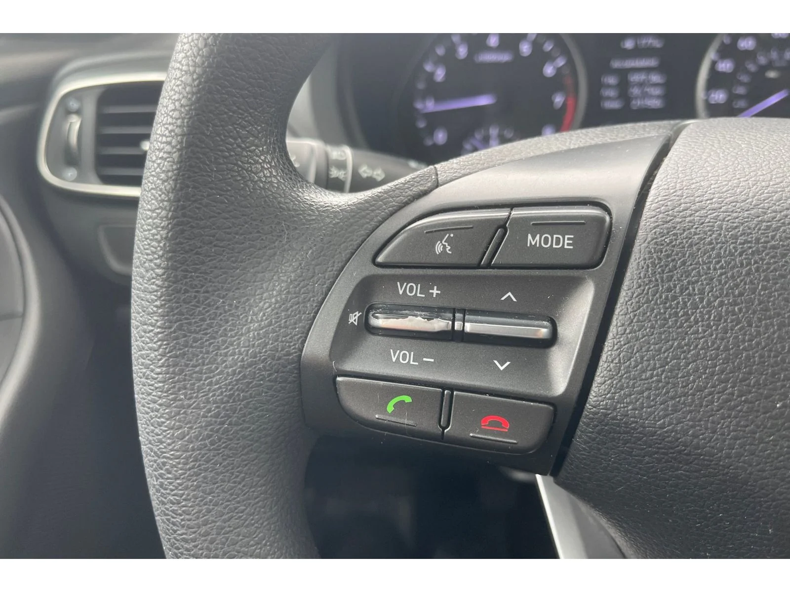 Used 2018 SYMPHONY AIR SILV Hyundai Base image 32