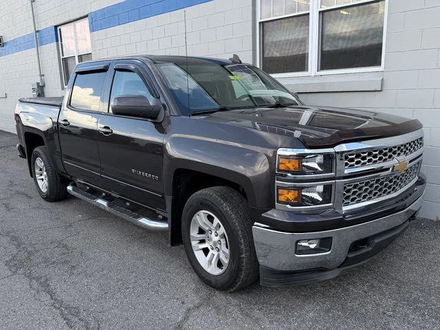 Used 2015 Gray Chevrolet LT image 6