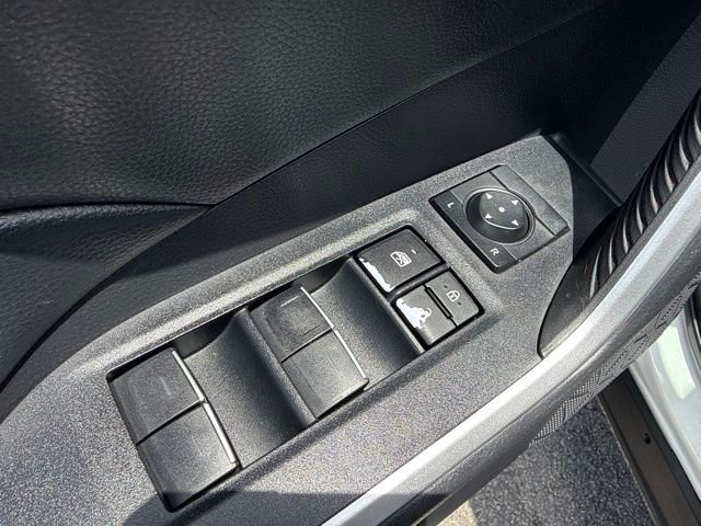 2023 Toyota RAV4 XLE - Photo 29