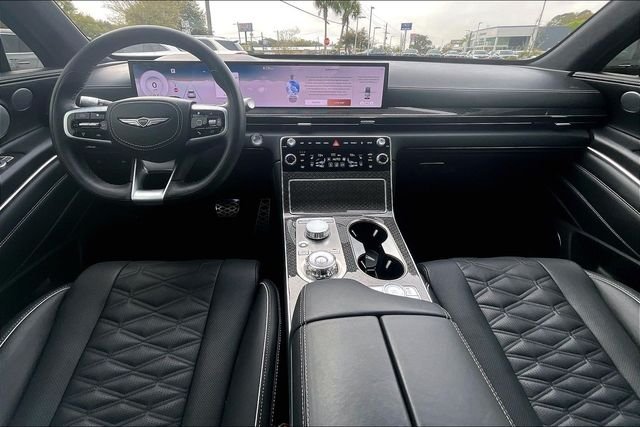 Used 2025 Black Genesis 3.5T e-SC image 7
