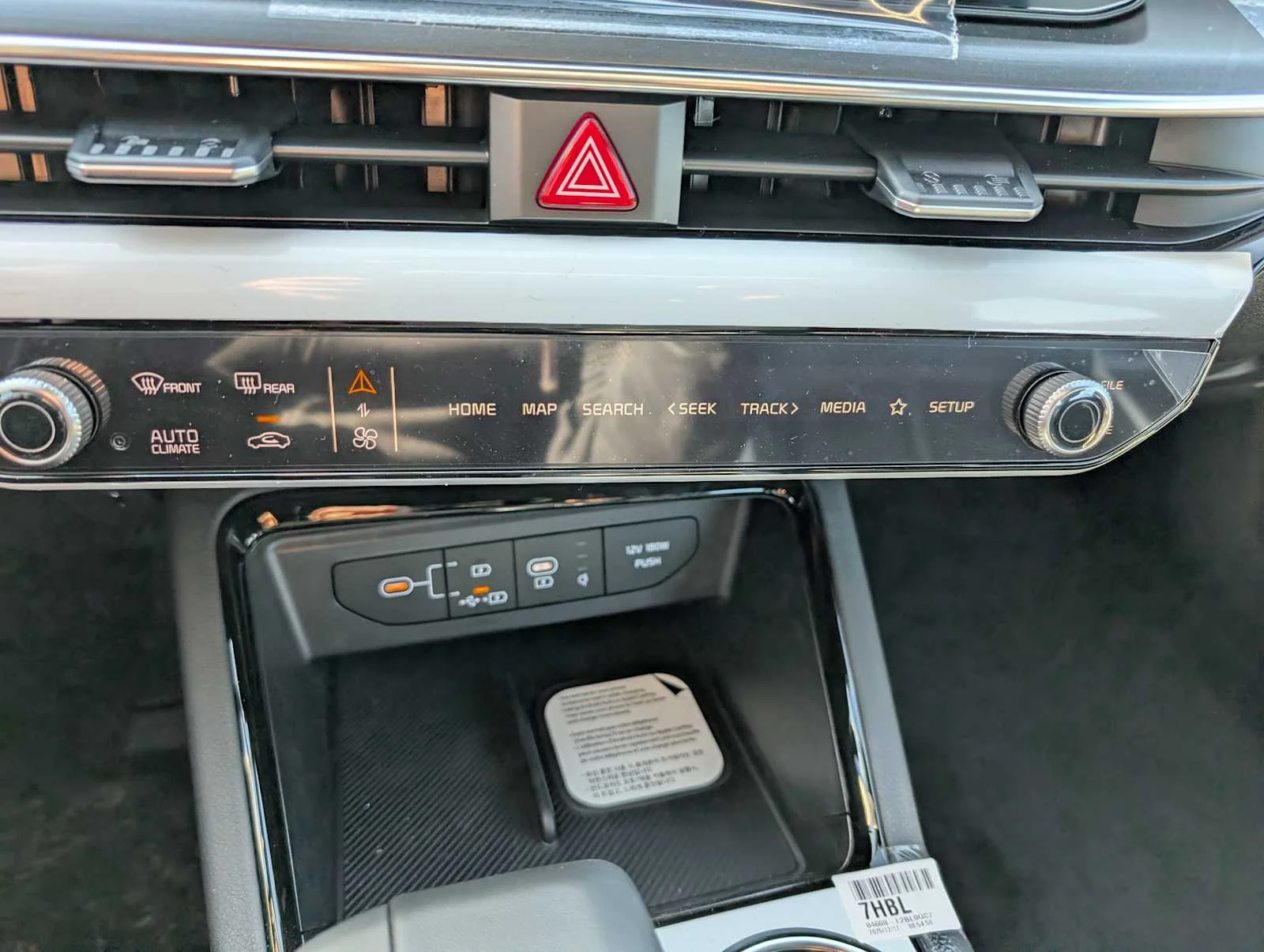 New 2026 Snow White Pearl Kia GT-Line image 26