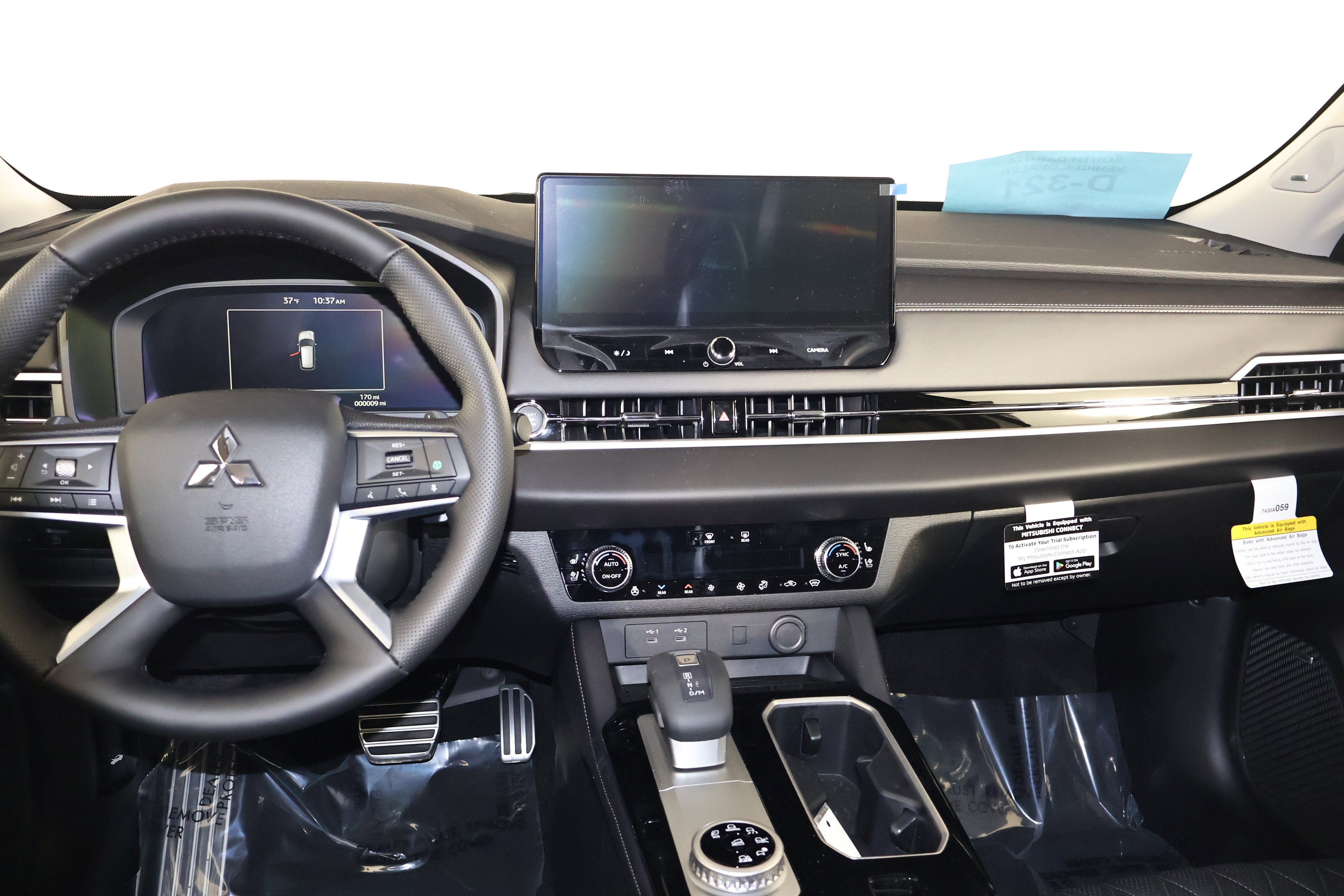 2026 Mitsubishi Outlander SEL - Photo 11