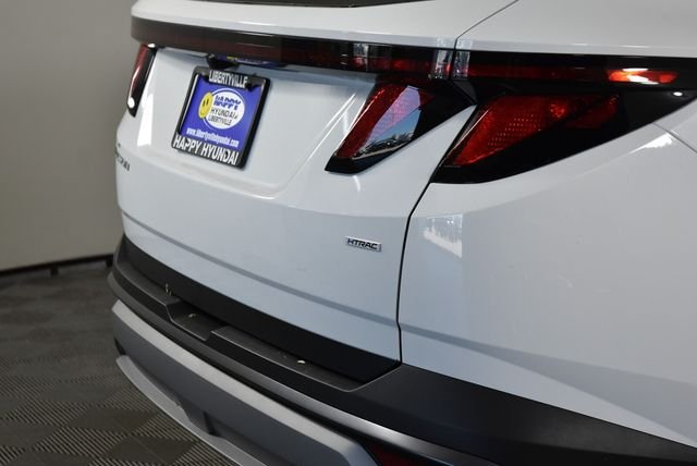 New 2026 White Hyundai SEL Plus AWD image 9