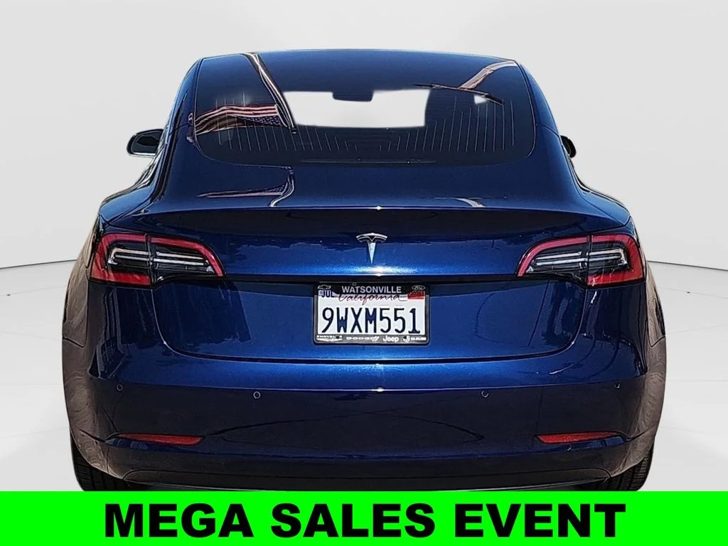 Used 2018 Blue Tesla Long Range image 4