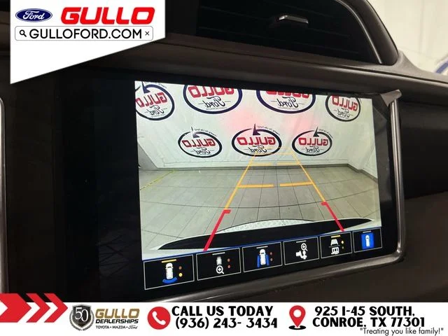Used 2022 White Frost Tri-Coat GMC Denali image 27