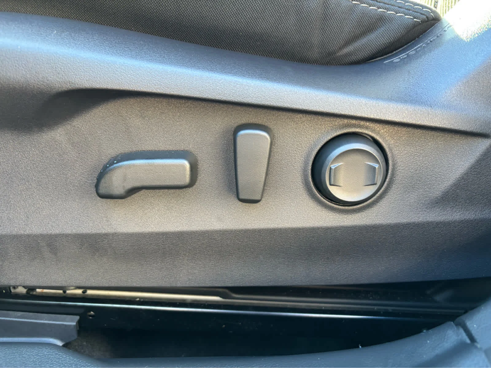 Certified Used 2025 Magnetite Gray Metallic Subaru Premium image 20