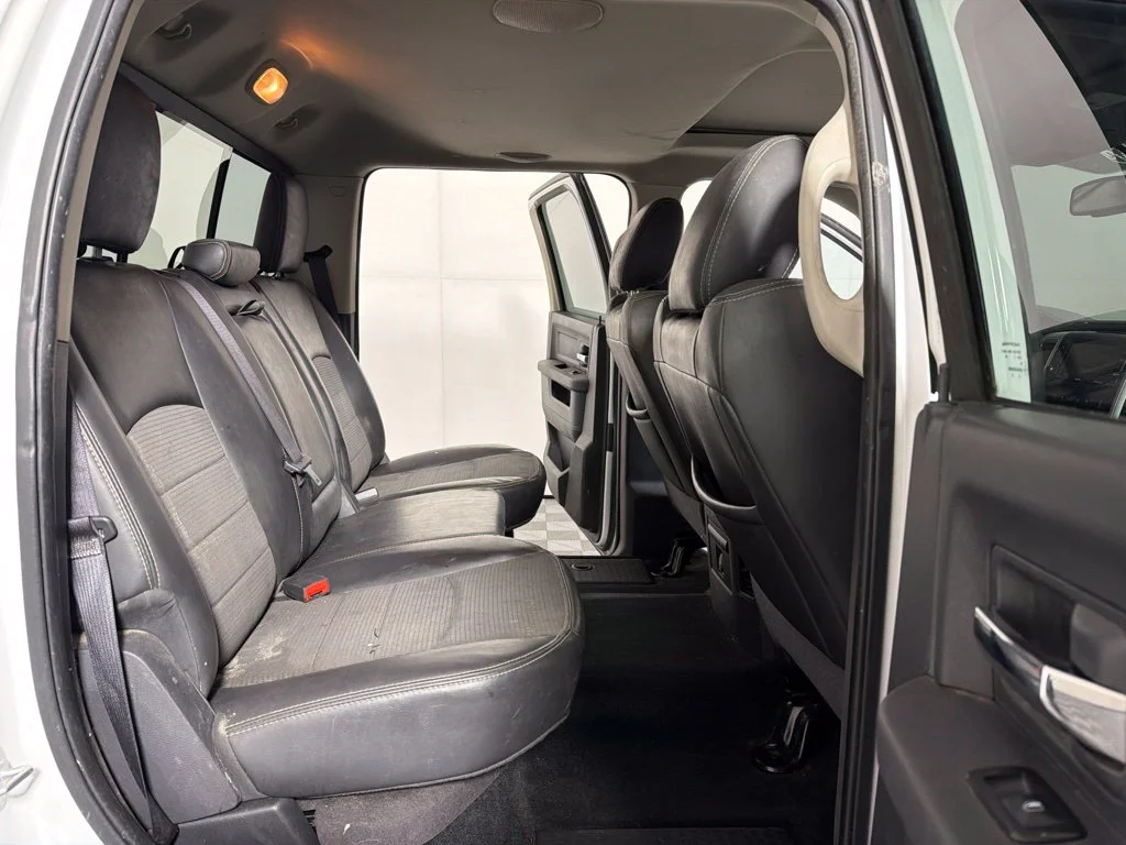 Used 2012 White Ram Sport image 18
