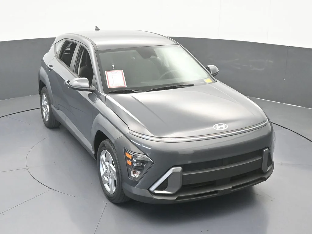 Used 2024 Ecotronic Gray Pearl Hyundai SE image 56