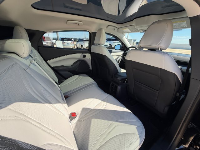 Used 2023 Black Ford Premium image 17