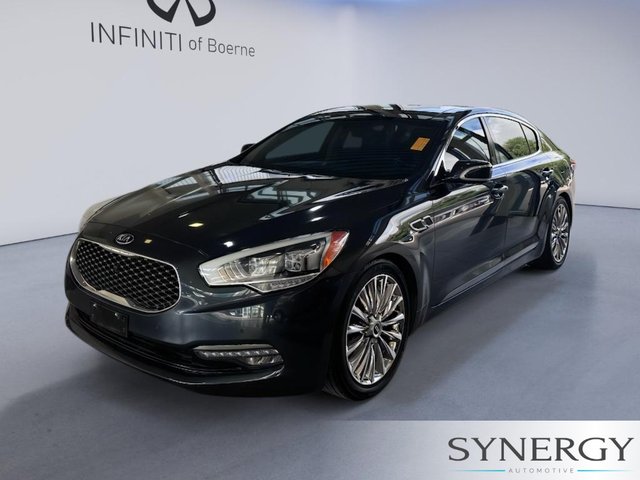 Pre-Owned 2015 Kia K900 Luxury