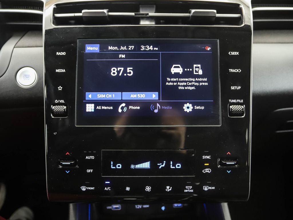 Used 2023 White Pearl Hyundai SEL image 15