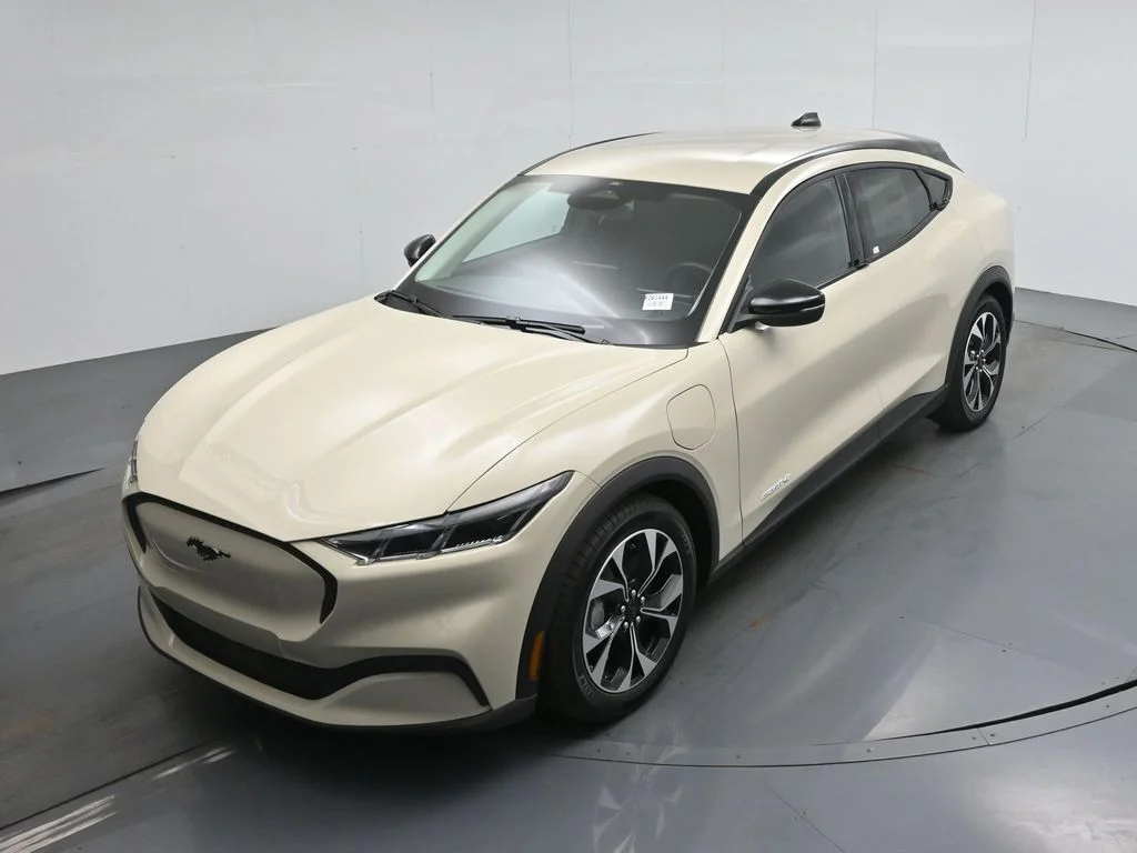New 2026 Desert Sand Ford Select image 33