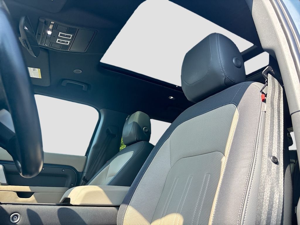 2022 Land Rover Defender X-Dynamic SE - Photo 42