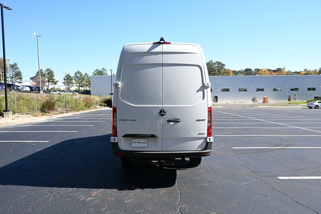 New 2026 Arctic White Mercedes-Benz Cargo 170 WB image 26