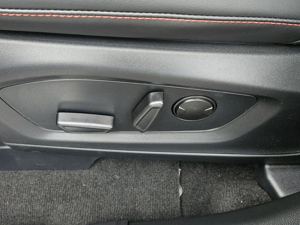 New 2026 Carbonized Gray Metallic Ford ST-Line image 27