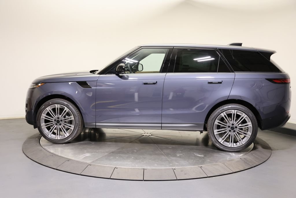 New 2026 Varesine Blue Land Rover SE image 2