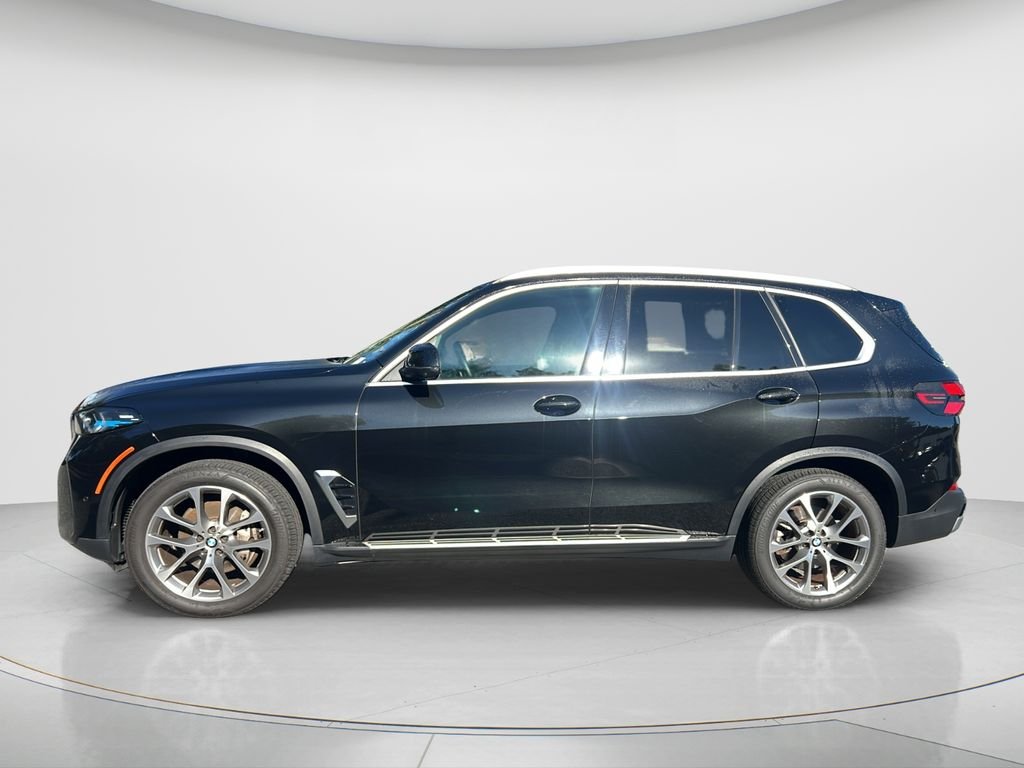 Used 2026 Black BMW xDrive40i image 8