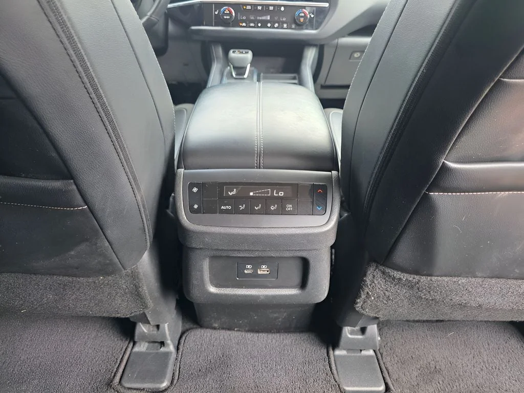 Used 2023 Brilliant Silver Metallic Nissan SL image 14