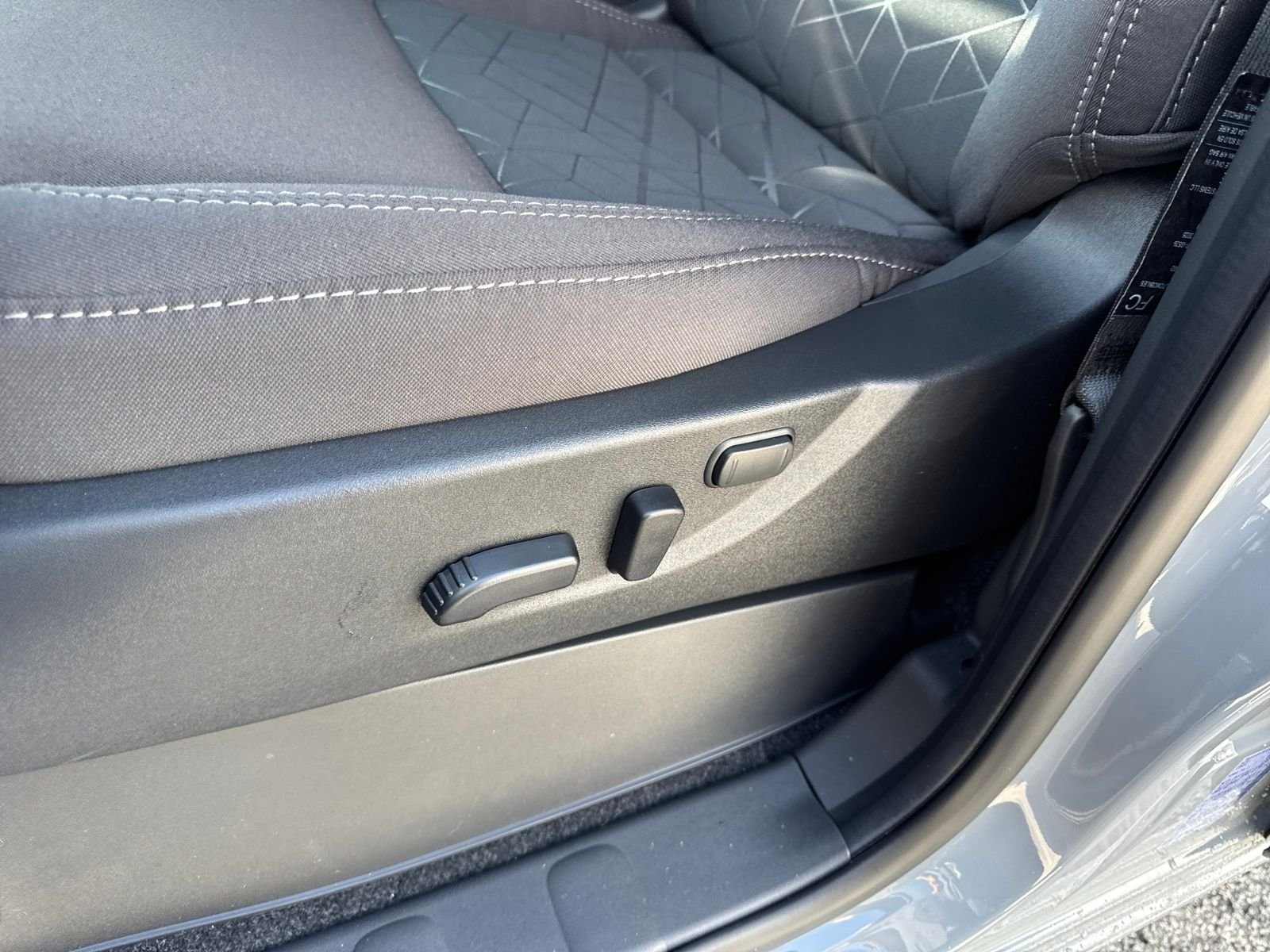 New 2026 Nissan Frontier SV 4D Crew Cab