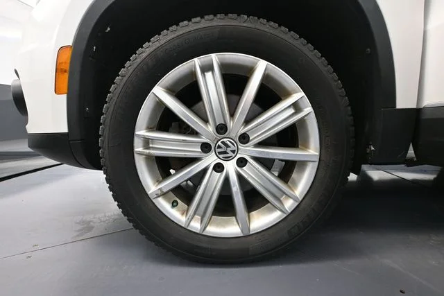 2013 Volkswagen Tiguan SE - Photo 15